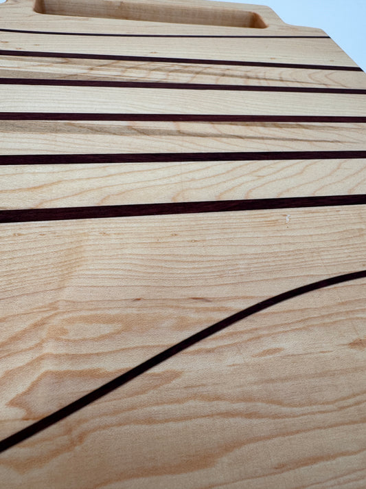 The "Maple Line One" 15inch Cutting Board