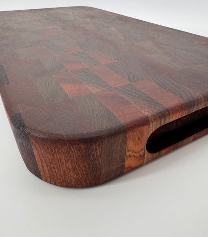 The “GET TO DA CHOPPA!" End-grain Board with walnut stand, aluminum feet & Juice groove 21”x2”