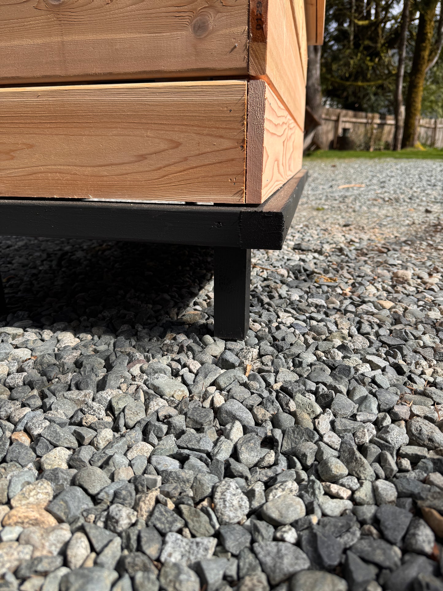 The “Stiletto 49” 49”x21”x25” Cedar Series Planter box with totes everlasting technology￼