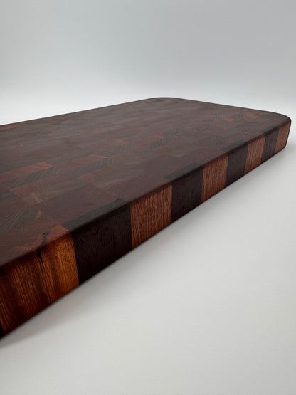 The “GET TO DA CHOPPA!" End-grain Board with walnut stand, aluminum feet & Juice groove 21”x2”