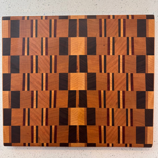 The "The Trippy" Cutting Board