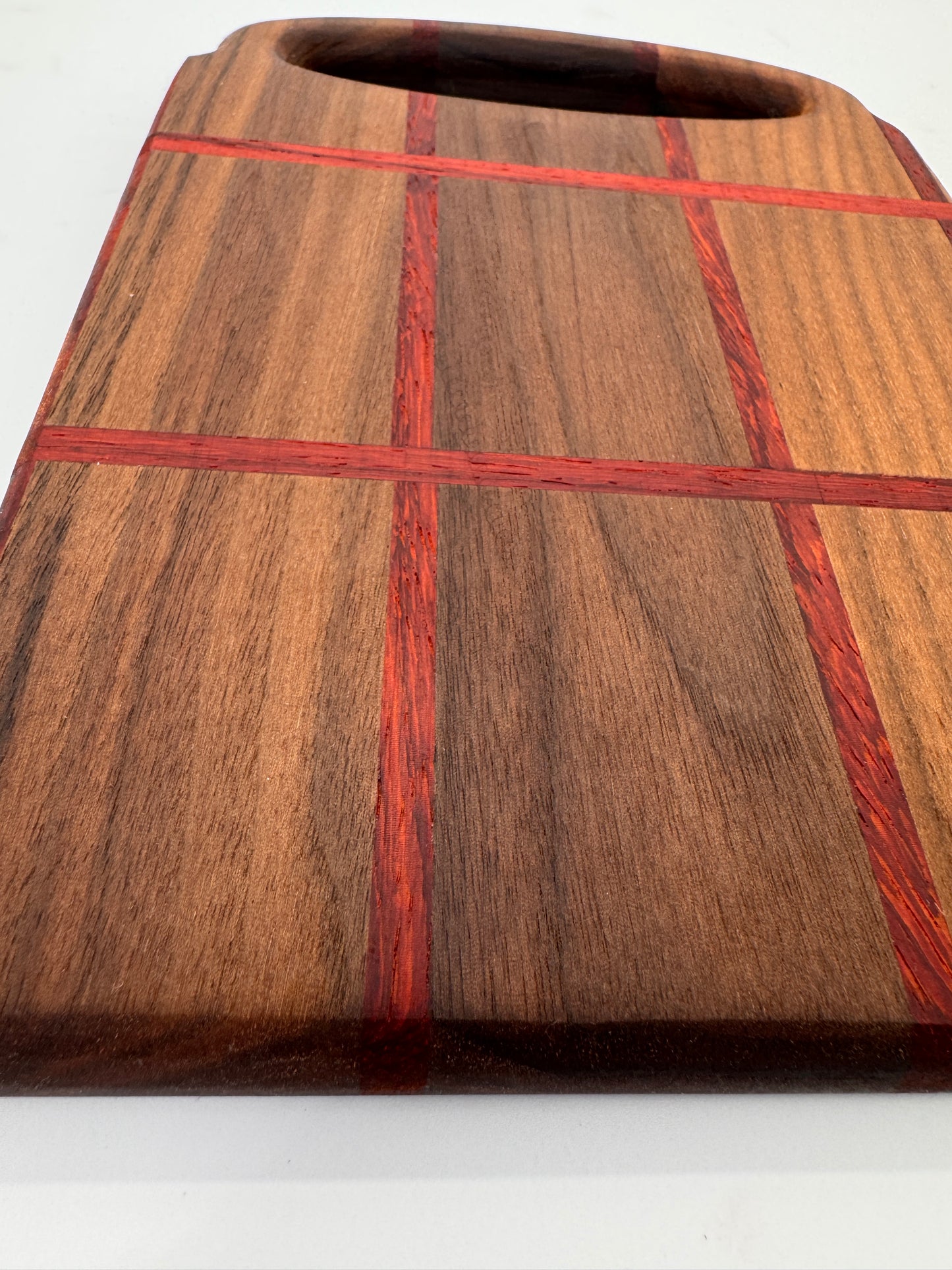 The "Tiny Pattern" 9inch Cutting Board