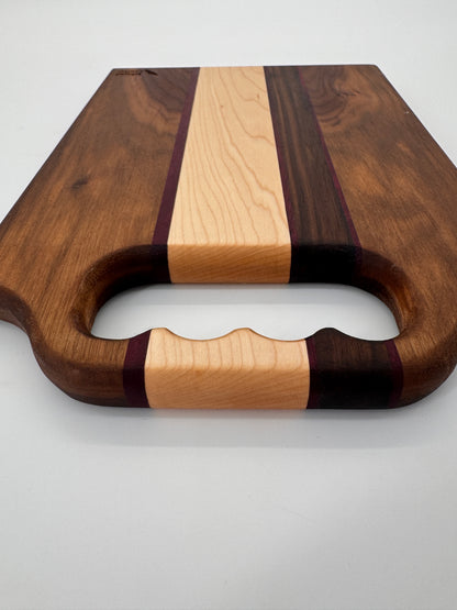 The "Dark Grip" 11inch Cutting Board