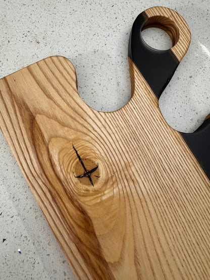 The "Epoxy flower River" Serving Board