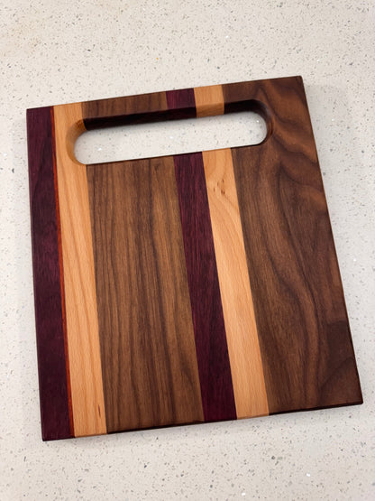The "Classic Simple" Cutting Board