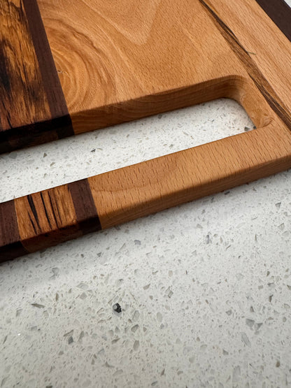 The "Screams cut bread on me please" Cutting Board