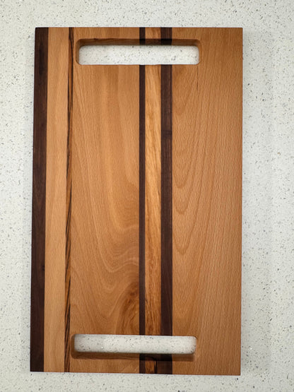 The "Screams cut bread on me please" Cutting Board